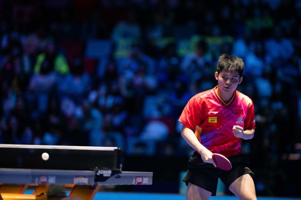 但从经营维 但从经营维